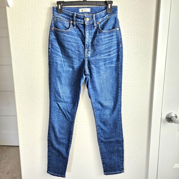 Madewell Denim - Madewell Curve High-Rise Skinny Blue Women's Jeans. Size 27